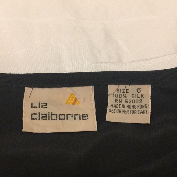 100% Silk blouse! - Picture 2 of 4